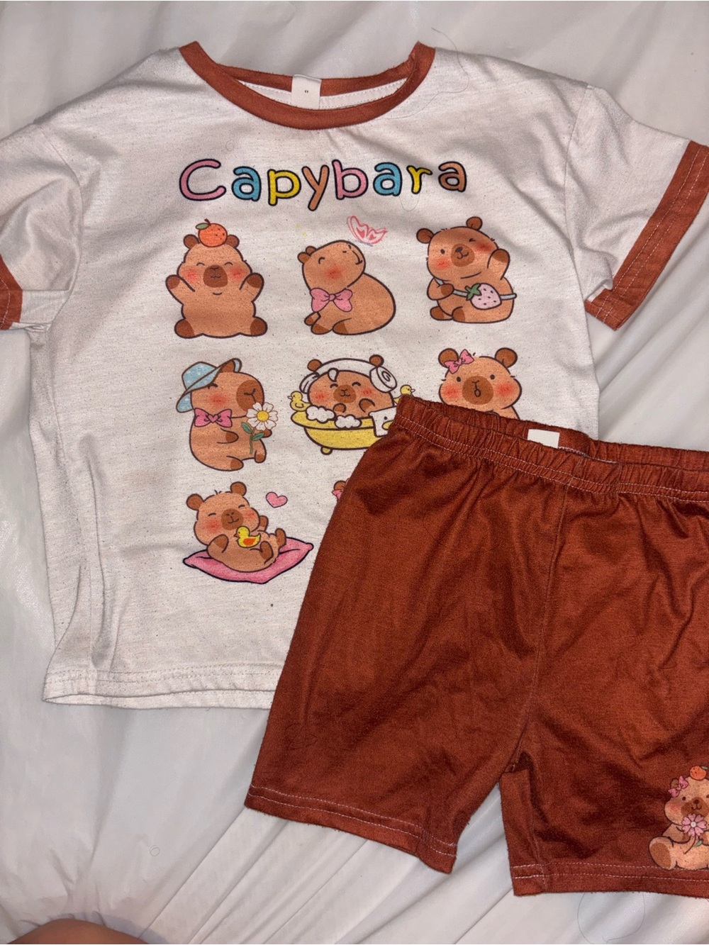 Capybara Kids Set - White & Rust Accent